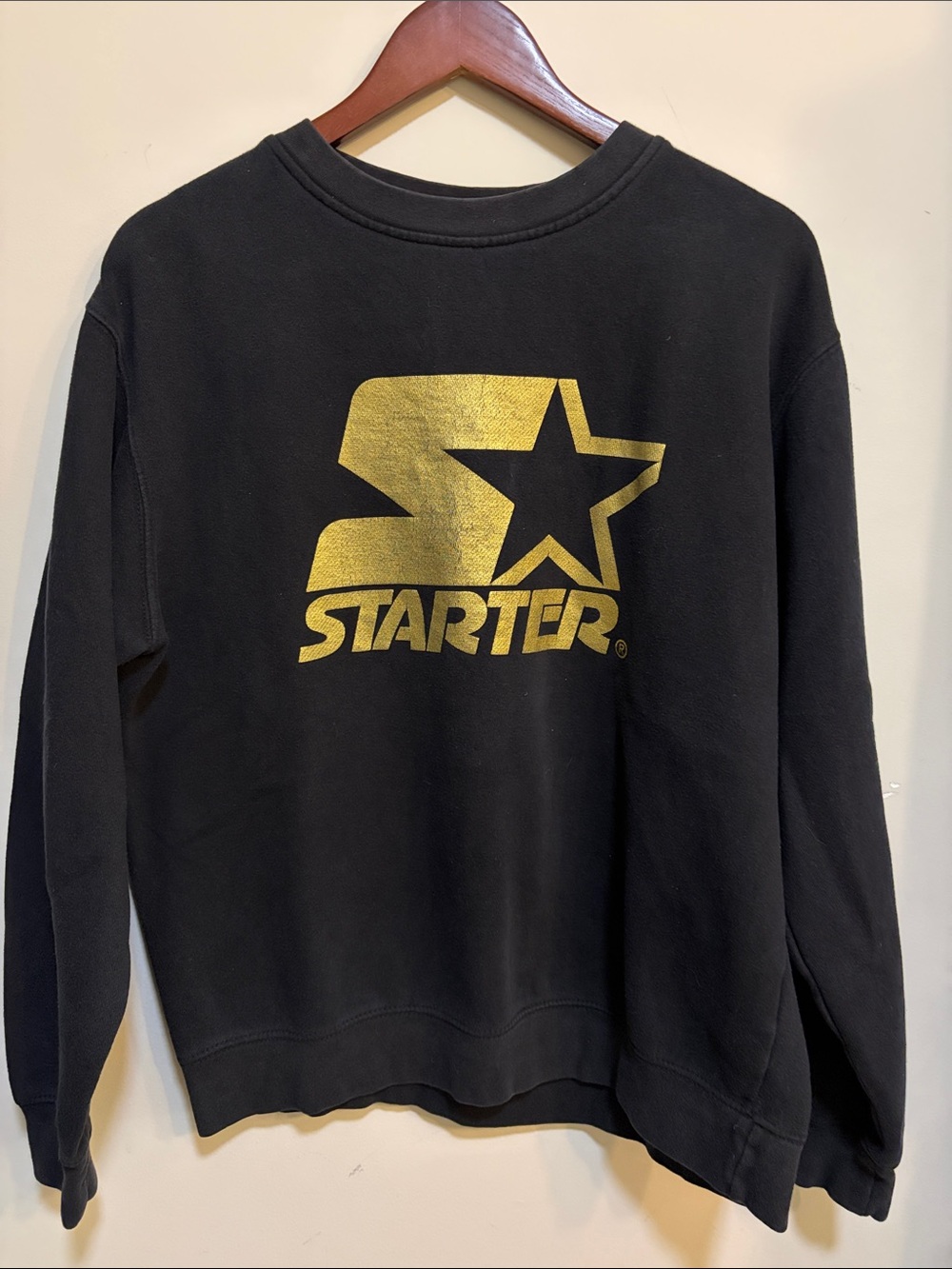 CLOSET CLEAROUT Starter Black Label Crewneck Sweatshirt Black Gold Logo Medium